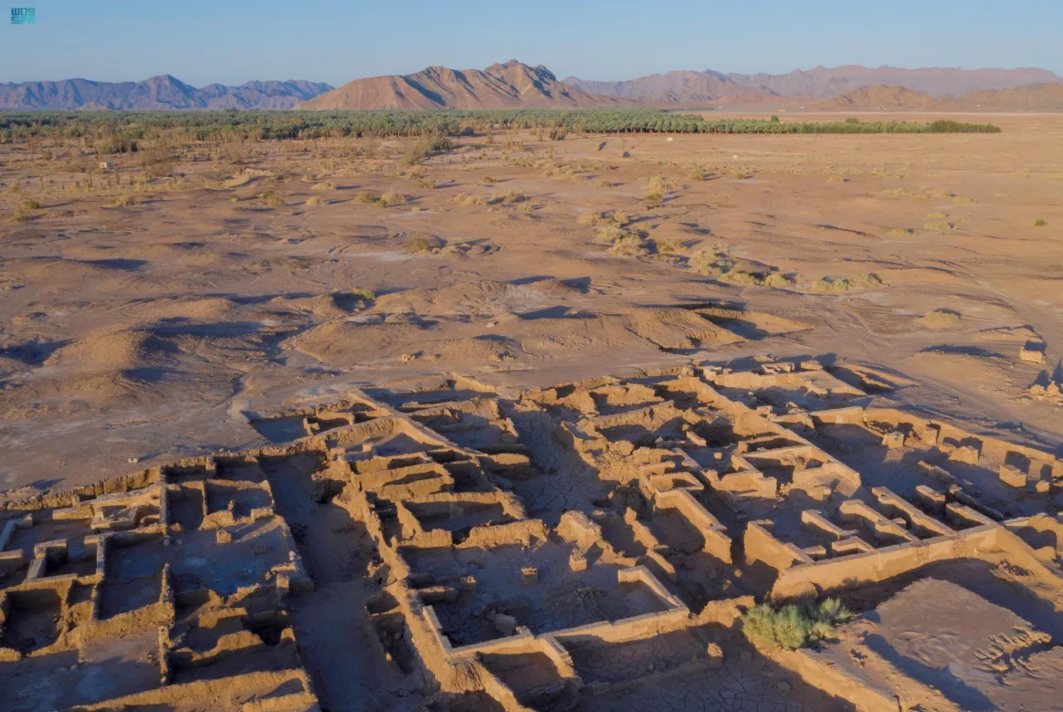 مدينة “قُرح” القديمة في السعودية تعود للواجهة عبر بوابة التنقيب والترميم