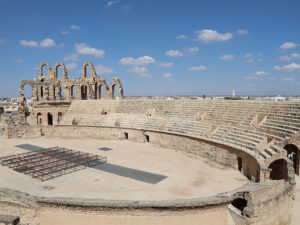 المدرّج الروماني بالجم