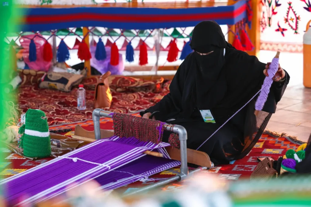 السعودية.. فن السدو بالشمال يعكس روح الهوية الثقافية الوطنية