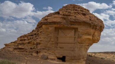 مدافن الحجر