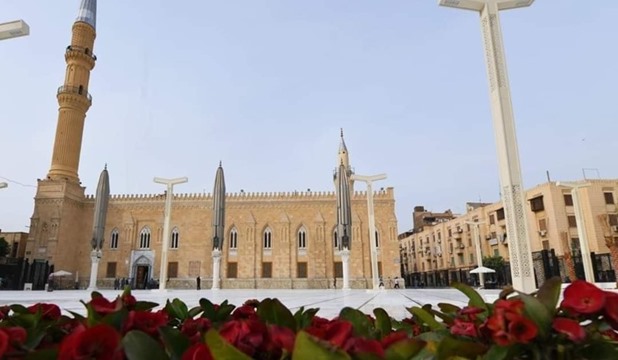 مسجد الإمام الحسين في القاهرة
