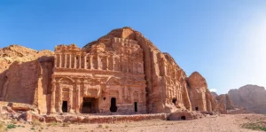 الحيّز الثقافي للبدو في البتراء ووادي رم