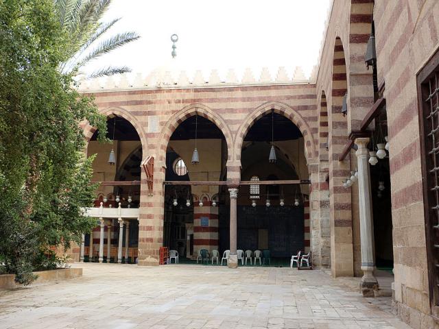 جامع آق سنقر