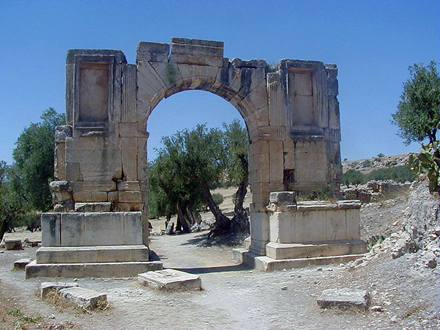 دقة الأثرية