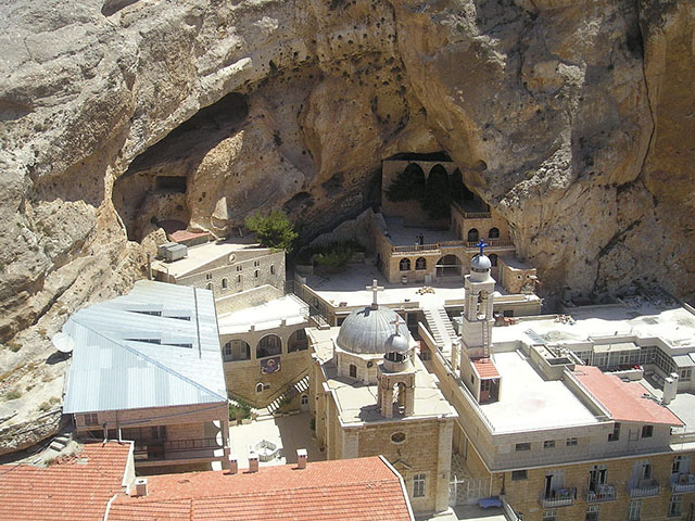 معلولا