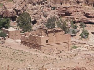 قصر البنت