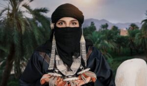 الثوب المكمم